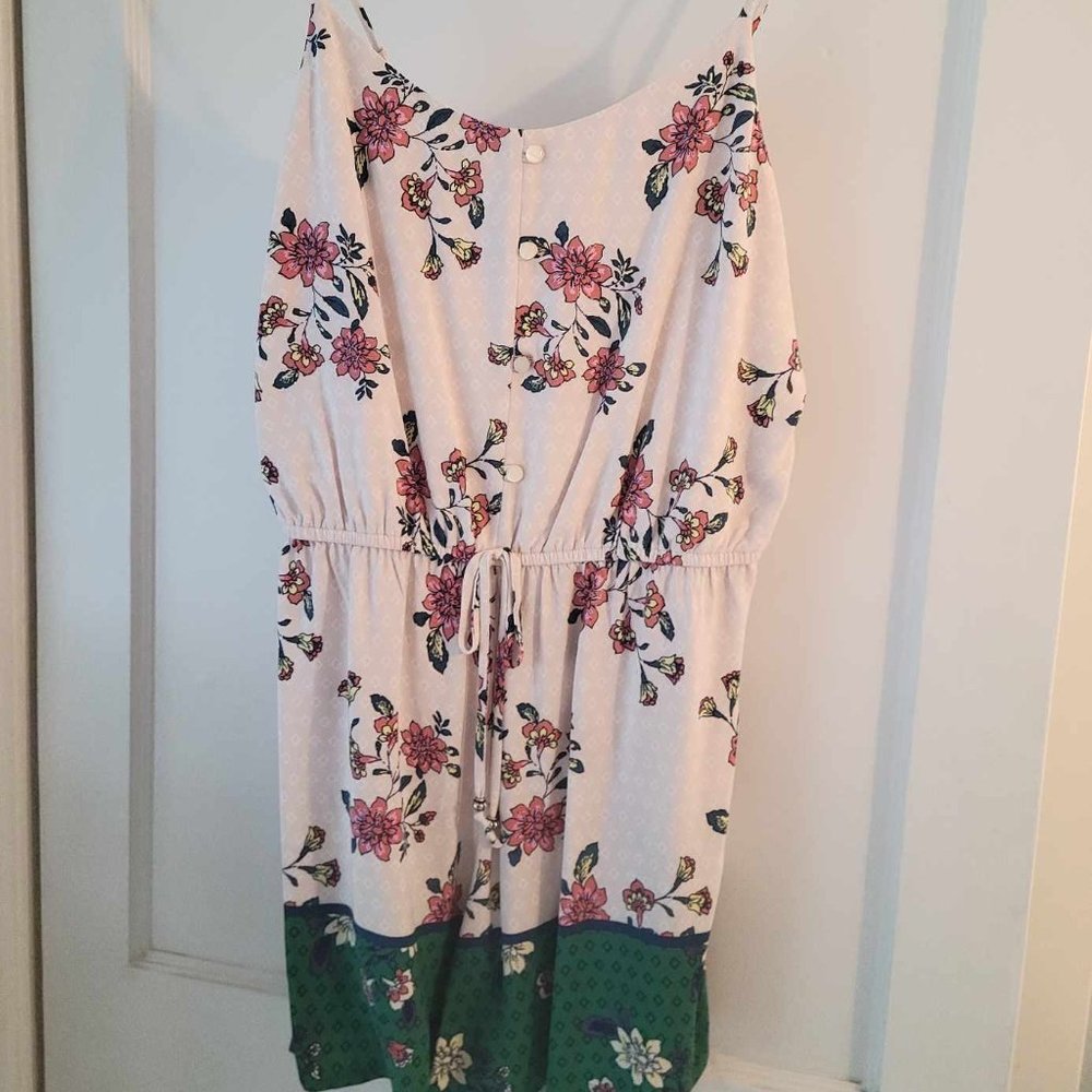 Super Cute Romper, great for music festival!